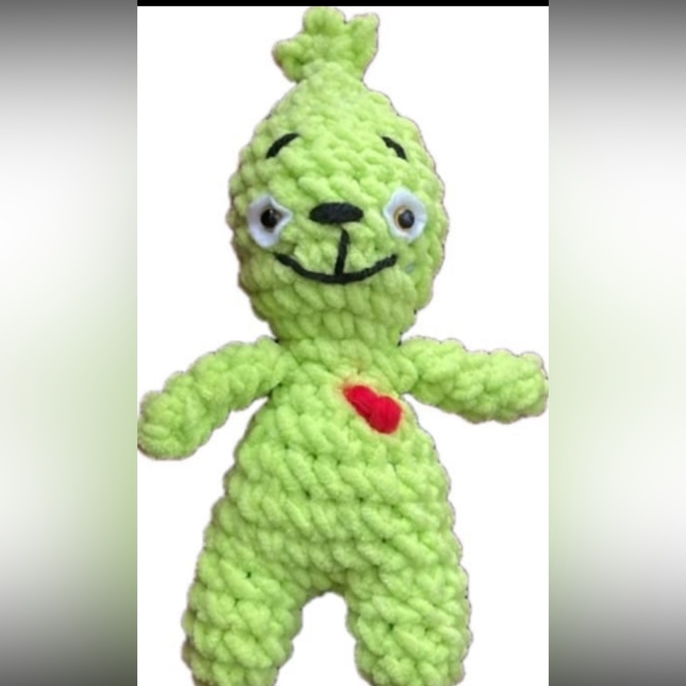 crochet
New hand made baby grinch.